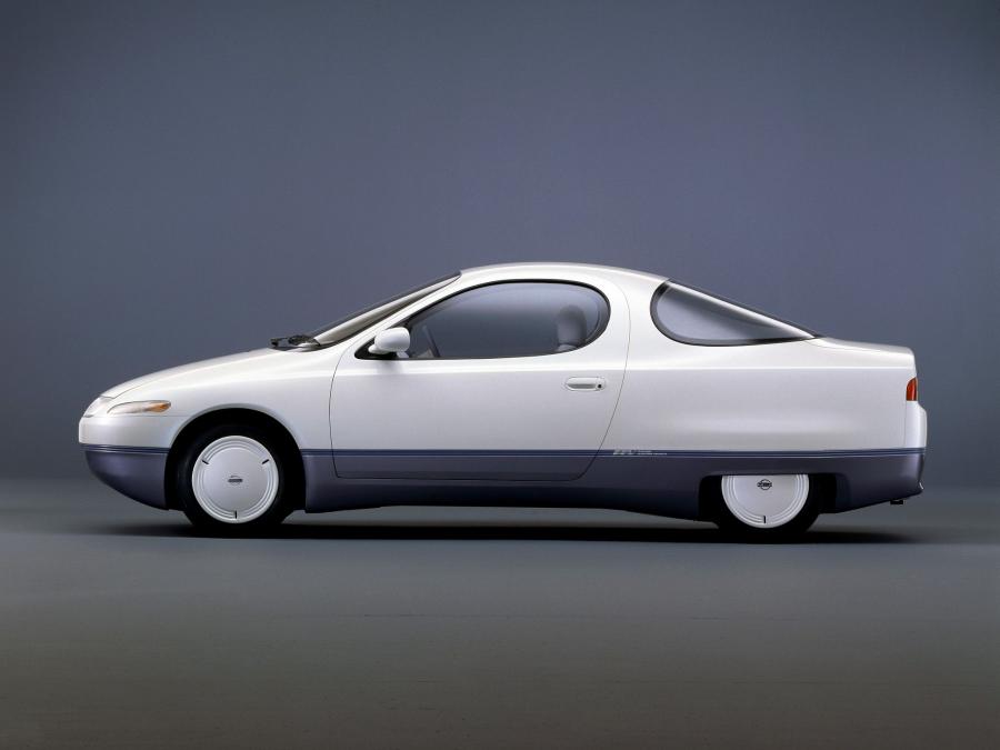  Nissan FEV Concept 1991 года  (фото 4 из 8)
